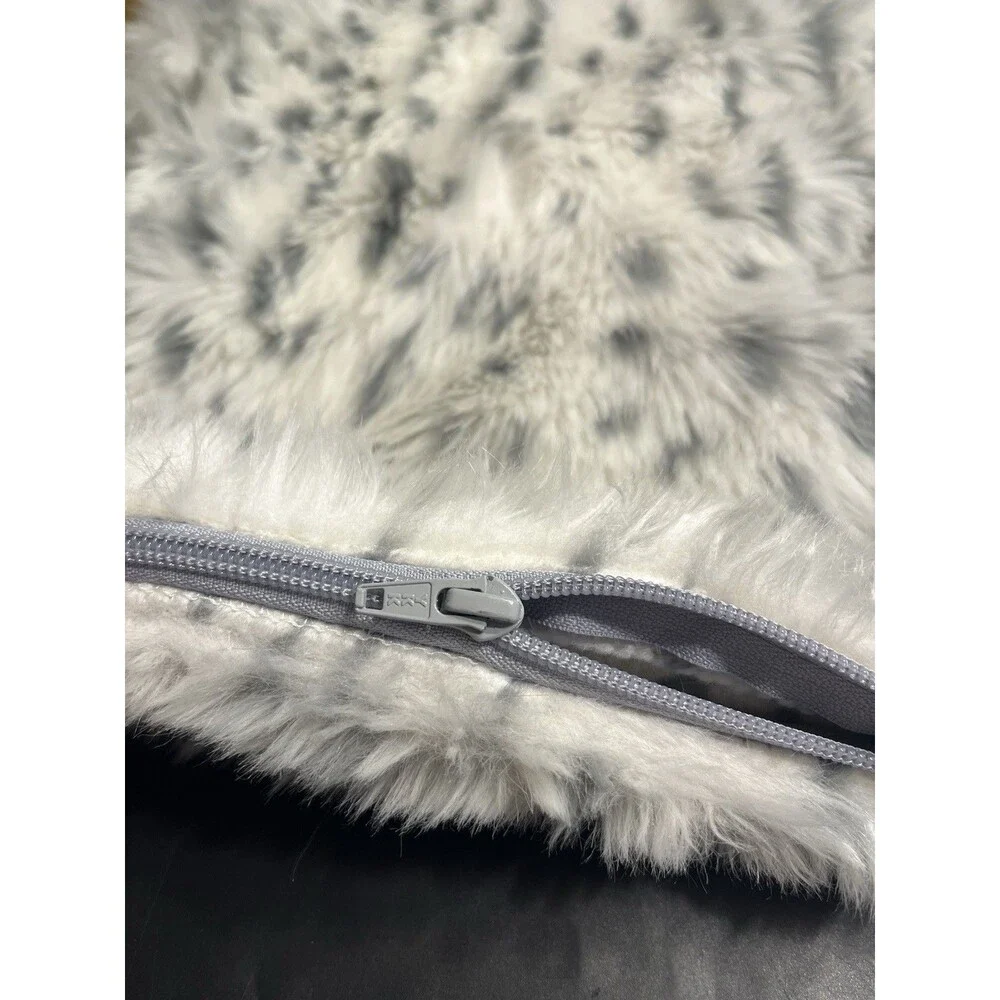 Pottery Barn White Gray Snow Leopard Faux Fur Pillow Cover 18x18”